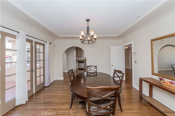 Chandelier, Dining room, Interior, Wood Texture Flooring