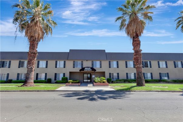 Exterior, Facade, Condo Building