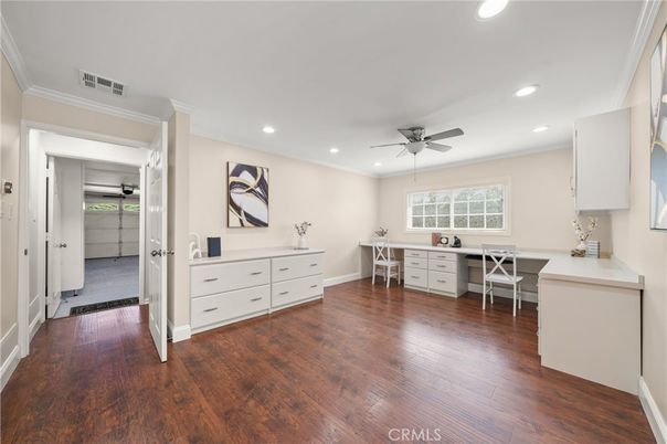 Home Office, Interior, Recessed Lighting, Wood Texture Flooring