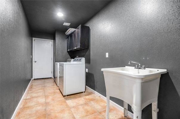 Interior, Recessed Lighting, Washer