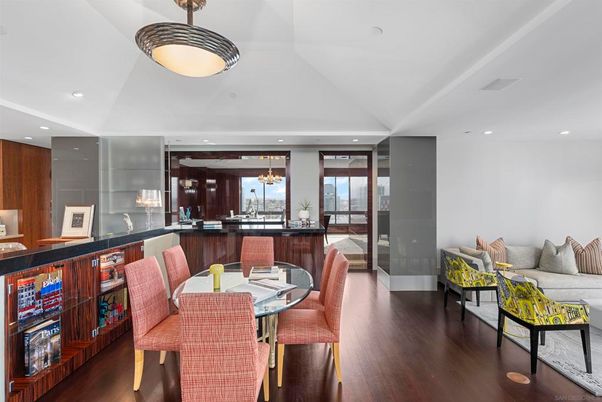 Dining room, Interior, Living room, Pendant Lights, Recessed Lighting, Wood Texture Flooring