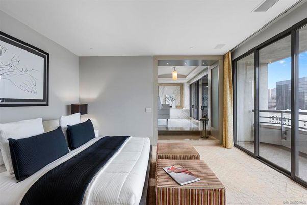 Bedroom, Interior, Pendant Lights