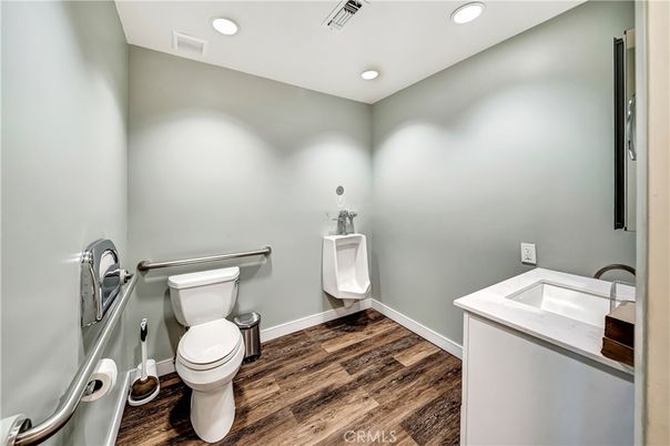 Bathroom, Interior, Recessed Lighting, Wood Texture Flooring