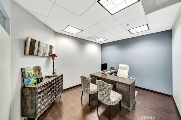 Home Office, Interior, Recessed Lighting, Wood Texture Flooring