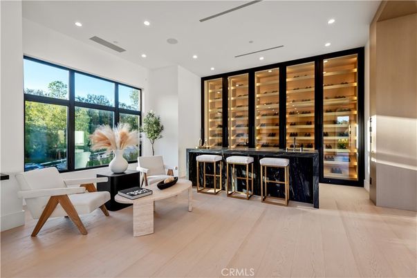 Interior, Living room, Recessed Lighting, Wine Storage, Wood Texture Flooring