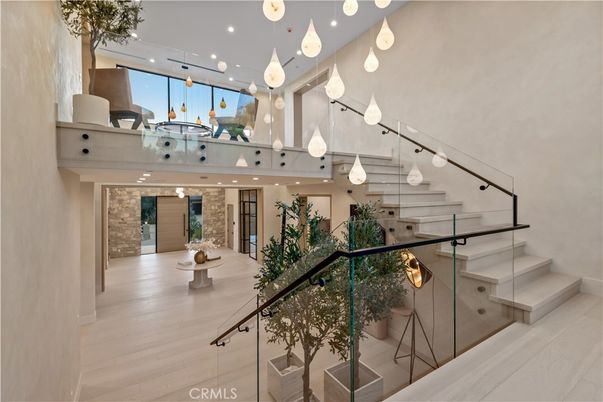 Interior, Pendant Lights, Recessed Lighting, Wood Texture Flooring