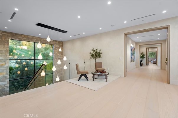 Interior, Pendant Lights, Recessed Lighting, Wood Texture Flooring