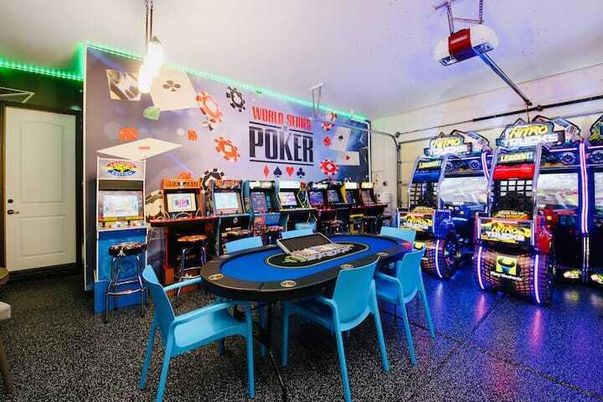 Game Room, Interior, Pendant Lights