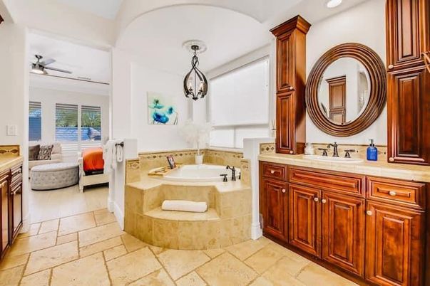 Bathroom, Interior, Pendant Lights, Recessed Lighting
