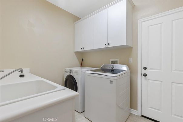Interior, Washer
