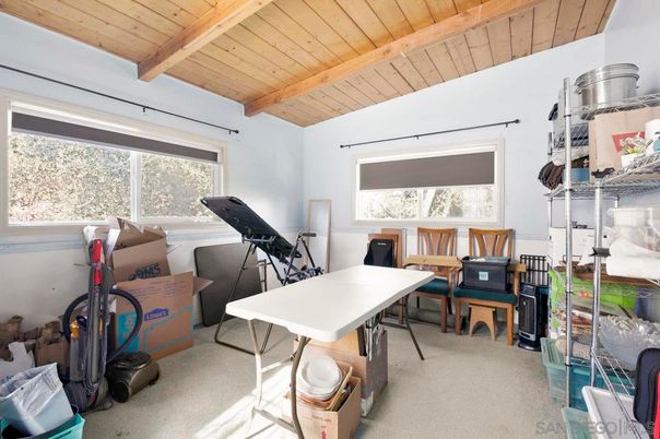 Fitness Equipment, Interior, Wooden Beams, Wooden Ceilings