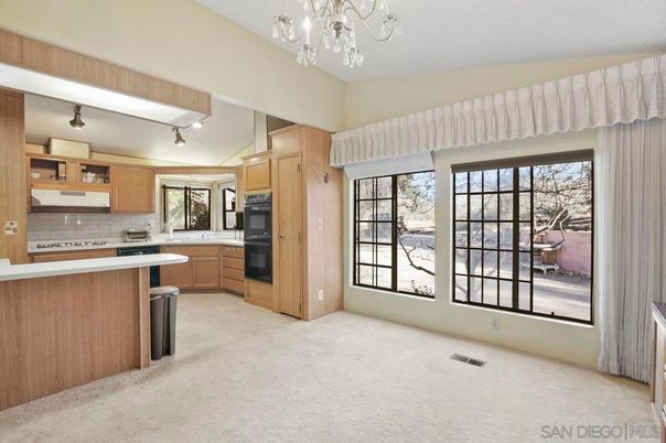 Chandelier, Interior, Kitchen
