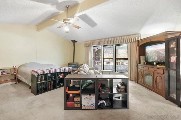 Bedroom, Interior, Water