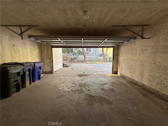 Garage, Interior, Washer