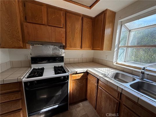 Interior, Kitchen, Tile Countertops