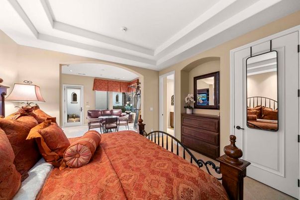 Bedroom, Dining room, Interior, Living room, Recessed Lighting