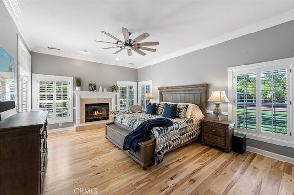 Bedroom, Fireplace, Interior, Recessed Lighting, Wood Texture Flooring