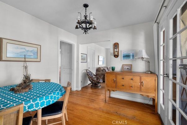 Chandelier, Dining room, Interior, Wood Texture Flooring