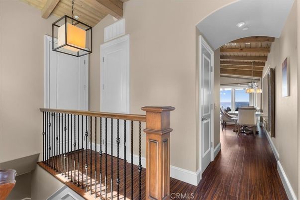 Dining room, Interior, Pendant Lights, Recessed Lighting, Water, Wooden Beams, Wooden Ceilings, Wood Texture Flooring