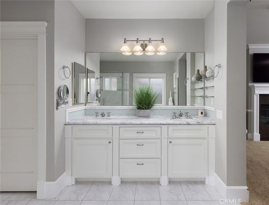 Bathroom, Dual Sink Vanities, Interior, Marble
