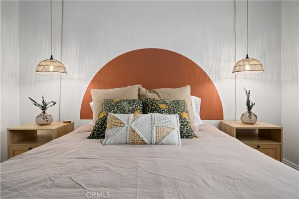 Bedroom, Interior, Pendant Lights