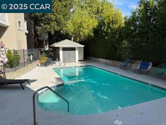 Detached Garage, Exterior, Pool