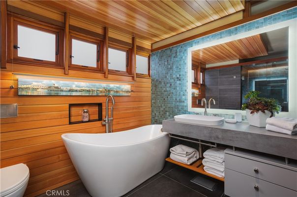Bathroom, Dual Sink Vanities, Free Standing Baths, Interior, Wooden Ceilings, Wooden Walls