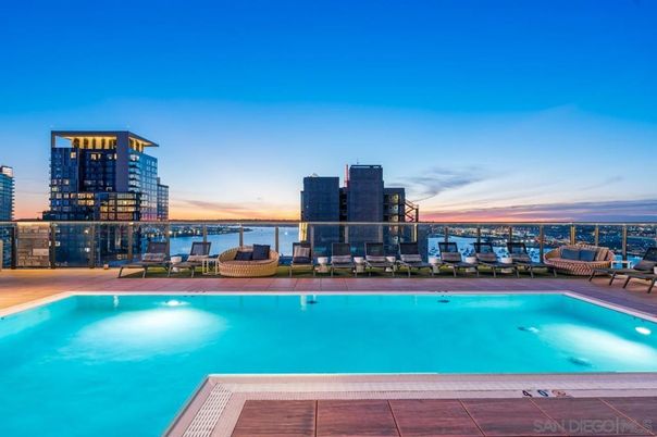 Exterior, Pool, Water