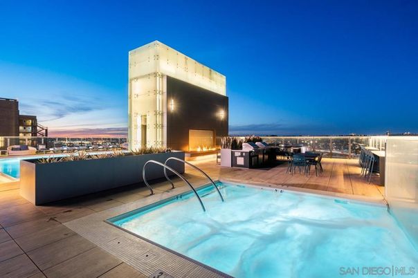 Exterior, Fireplace, Pool