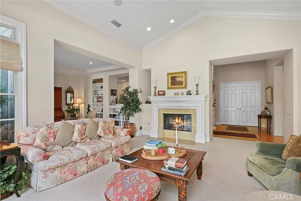 Fireplace, Interior, Living room, Recessed Lighting