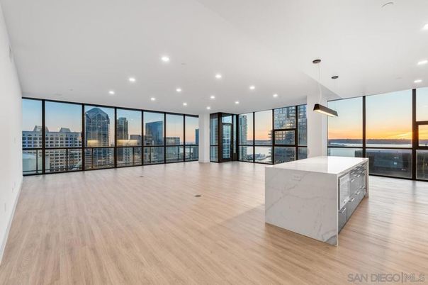 Interior, Kitchen, Pendant Lights, Recessed Lighting, Water, Wood Texture Flooring