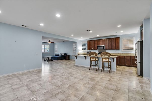 Interior, Kitchen, Living room, Recessed Lighting, Stainless Steel Appliances