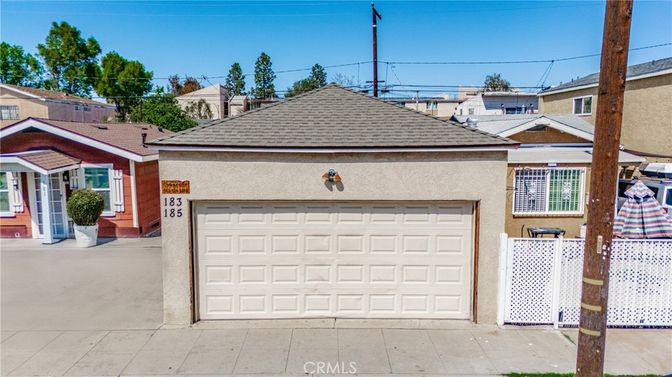 Detached Garage, Exterior