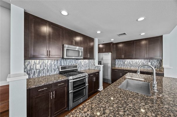 Interior, Kitchen, Recessed Lighting