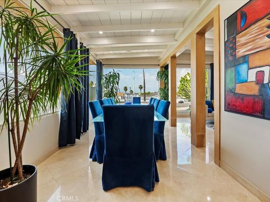 Dining room, Interior, Recessed Lighting, Water