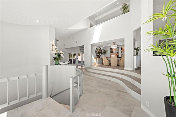 Dining room, Interior, Pendant Lights, Recessed Lighting