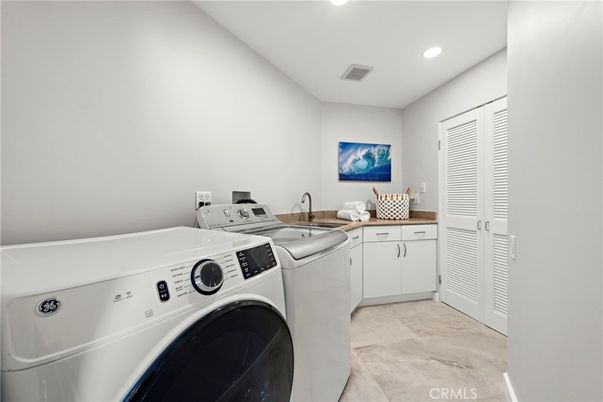 Interior, Recessed Lighting, Washer