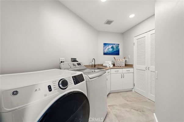 Interior, Recessed Lighting, Washer