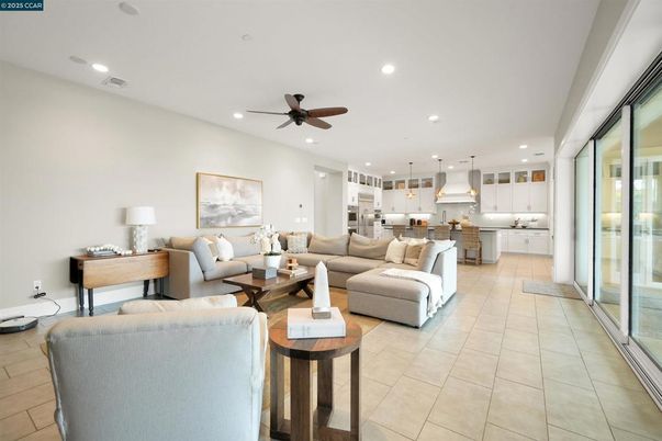 Interior, Kitchen, Living room, Pendant Lights, Recessed Lighting