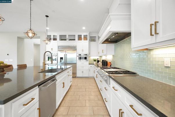 Interior, Kitchen, Pendant Lights, Recessed Lighting, Stainless Steel Appliances