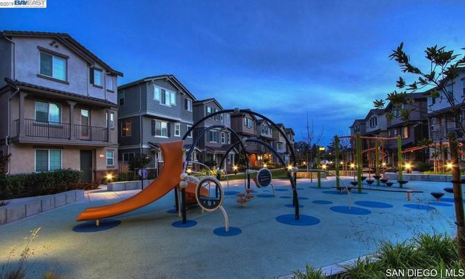 Backyard, Exterior, Playground