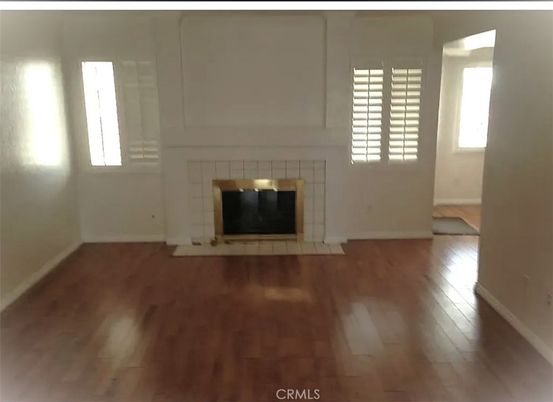 Empty room, Fireplace, Interior, Wood Texture Flooring