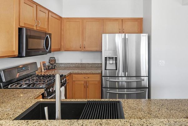 Interior, Kitchen, Stainless Steel Appliances