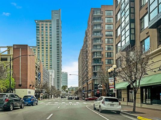 Exterior, Facade, Condo Building