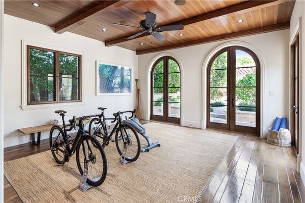 Fitness Equipment, Interior, Recessed Lighting, Wooden Beams, Wooden Ceilings, Wood Texture Flooring
