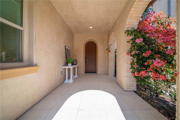 Exterior, Recessed Lighting