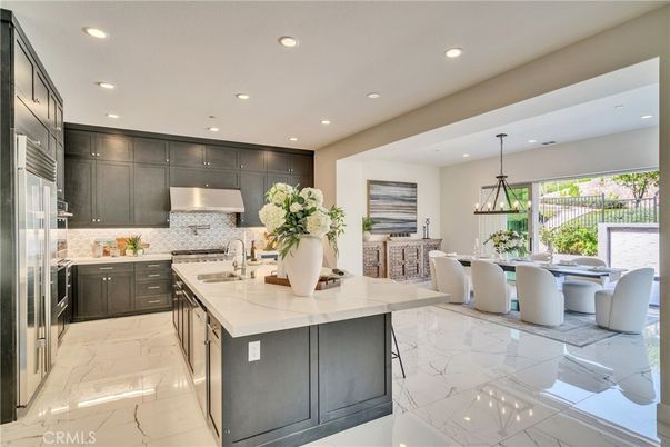 Dining room, Interior, Kitchen, Marble, Pendant Lights, Recessed Lighting, Stainless Steel Appliances