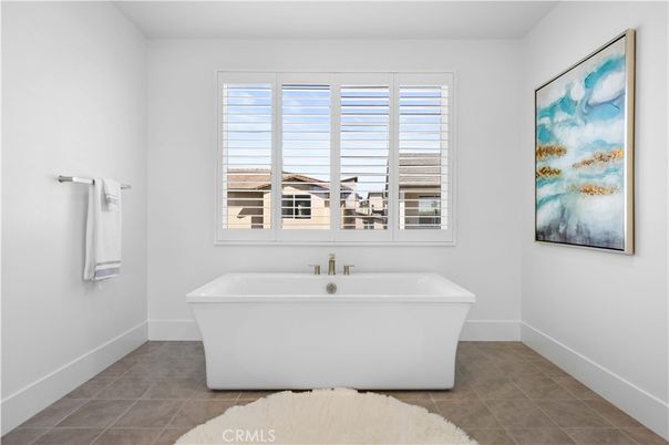 Bathroom, Free Standing Baths, Interior