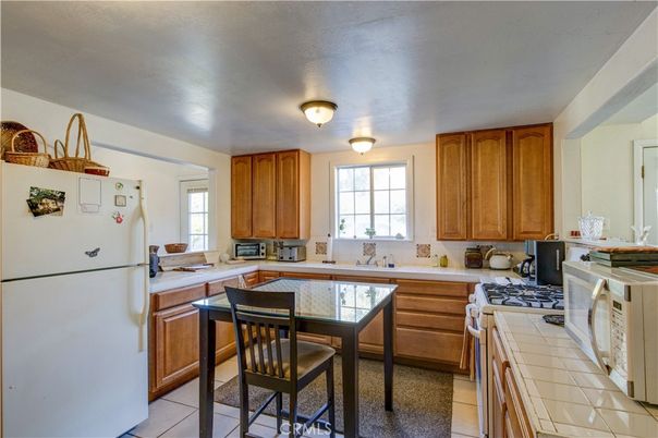 Dining room, Interior, Kitchen, Tile Countertops