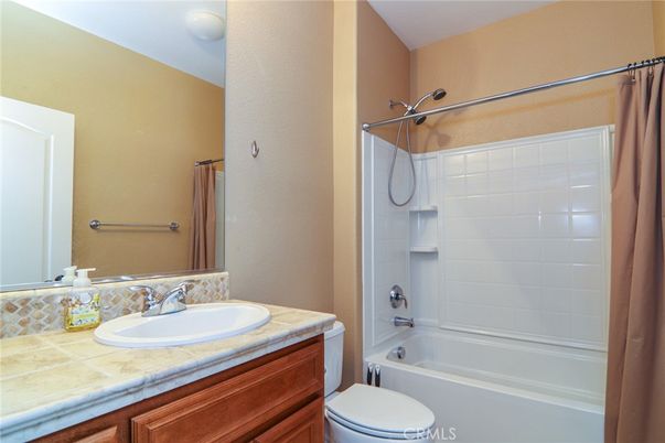 Bathroom, Interior, Tile Countertops